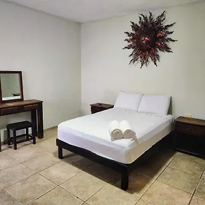 Sueno Maya איסלה מוחרס